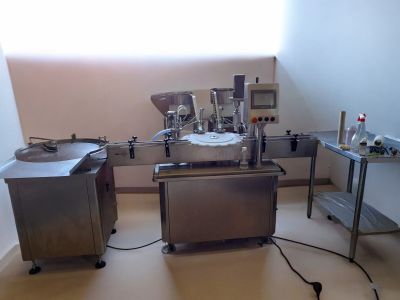 Produktionsanlage - vollautomatische Abfüllanlage